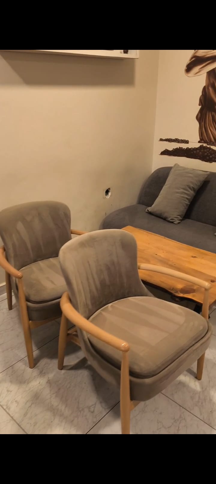 Sandalye ve oturma grubu temizliği